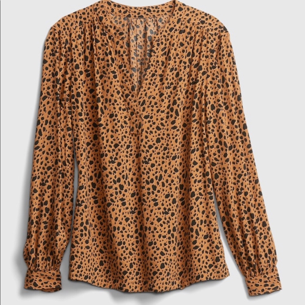 Shirred popover GAP top, new with tags